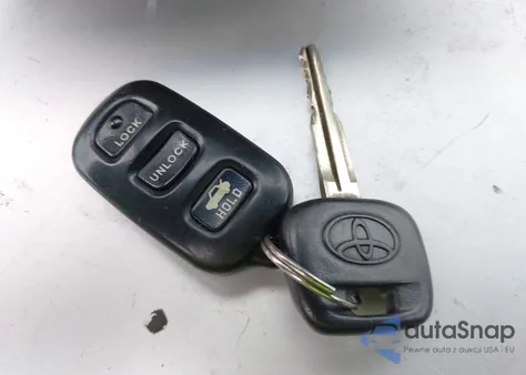 2005 Toyota Camry Le from USA, damaged, VIN 4T1BE32K05U629604